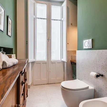 Riva House Apartament *